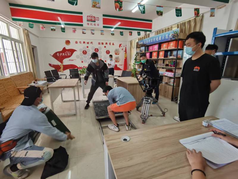 追星女孩心理学分析报告：平阳县广告片拍摄公司揭秘饭圈应援式传播逻辑